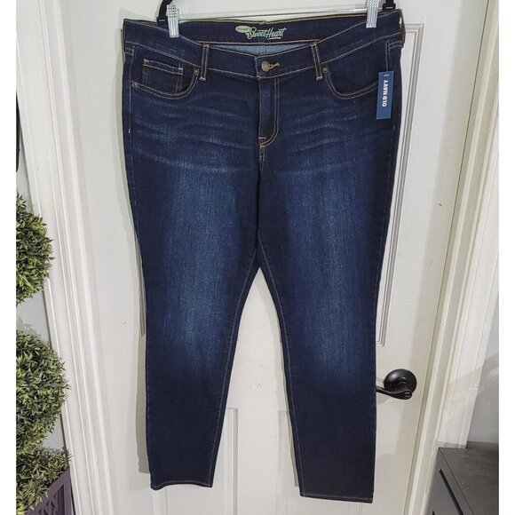Old Navy the Sweet Heart Womens Blue Denim Jeans Mid Rise Dark Wash Size 16P NWT - Picture 3 of 10